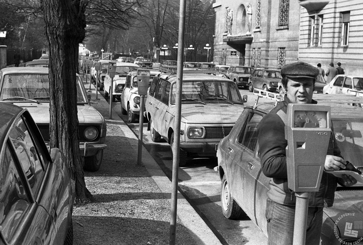 Zgodovinske cene parkiranja v Ljubljani Kongresni trg 1979.