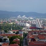 Novogradnje in sodobna stanovanjska soseska v Ljubljani, ki mladim prinaša nove možnosti za bivanje.